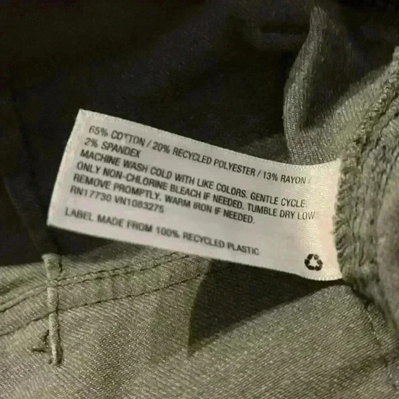 Woman's High Rise, Straight Leg Green Camo Pant, Pockets. Stretch Zip - Picture 3 of 3